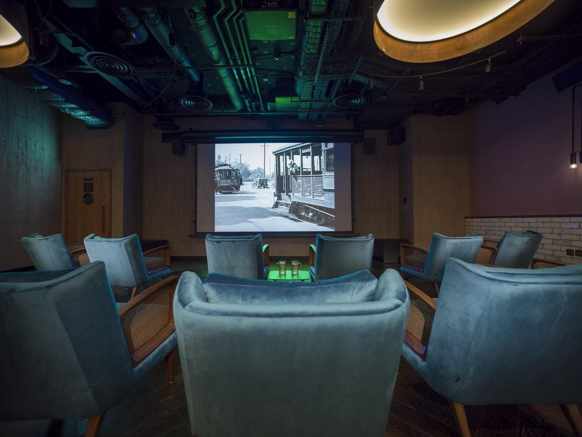 Middle Eight - Covent Garden - Preferred Hotels And Resorts London Bagian luar foto The 2018-built cinema
