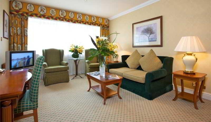 Middle Eight - Covent Garden - Preferred Hotels And Resorts London Bagian luar foto A suite at the hotel